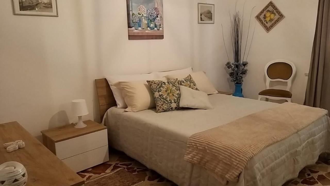 Casa Vacanza La Sicula Palermo Exterior foto